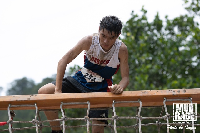 20190428_Mud Race_SOHO-30