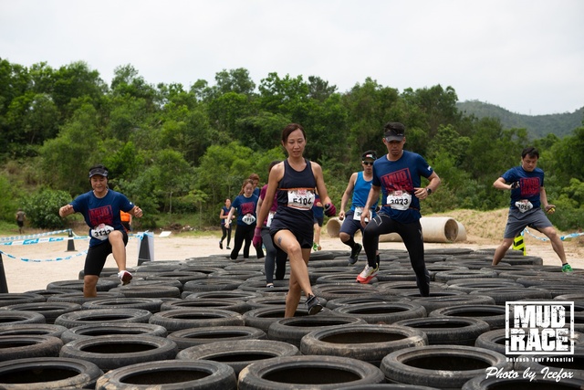 20190428_Mud Race_SOHO-55