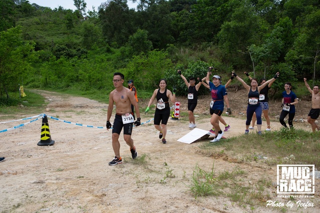 20190428_Mud Race_SOHO-93