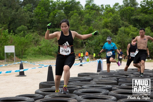 20190428_Mud Race_SOHO-99