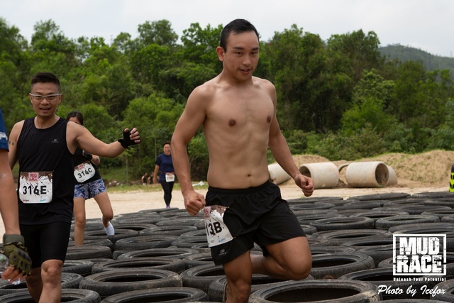 20190428_Mud Race_SOHO-107