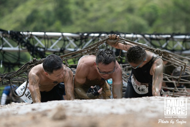 20190428_Mud Race_SOHO-131