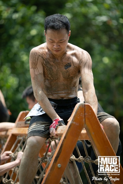 20190428_Mud Race_SOHO-171