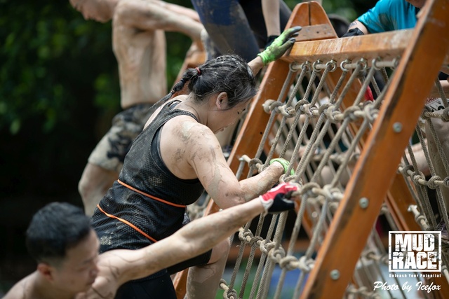 20190428_Mud Race_SOHO-173