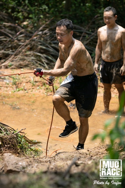 20190428_Mud Race_SOHO-192