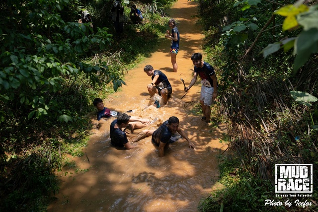 20190428_Mud Race_SOHO-210