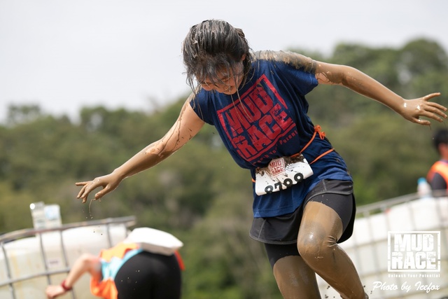 20190428_Mud Race_SOHO-255