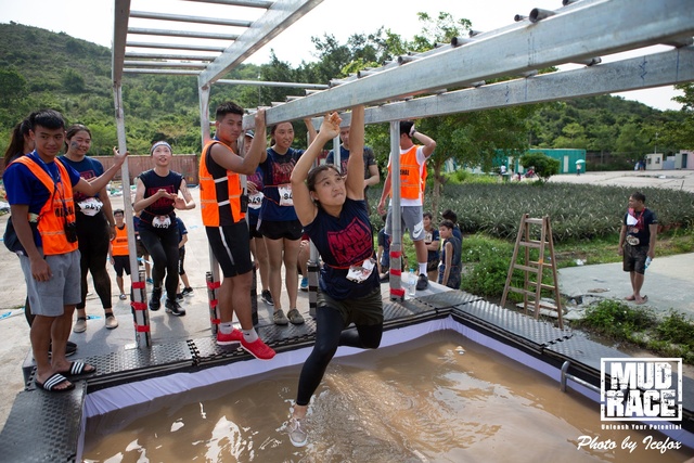 20190428_Mud Race_SOHO-298