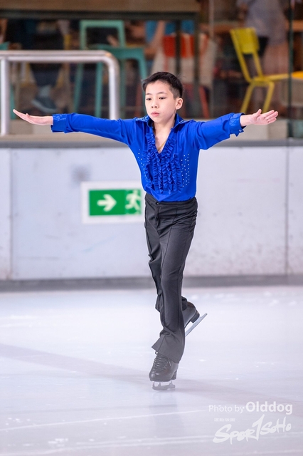 Skating-18