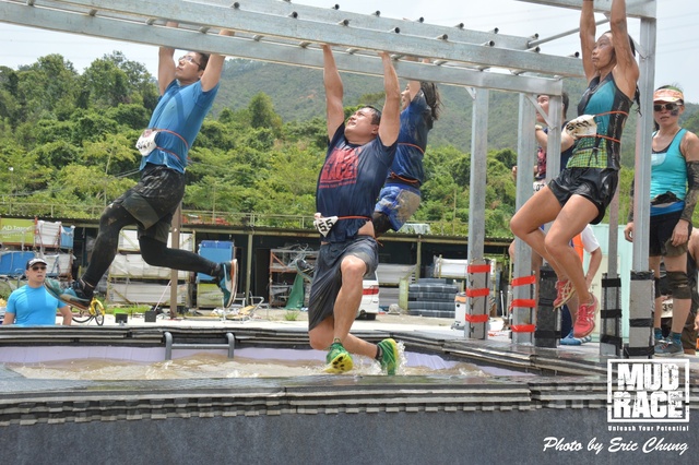 Mud_Race_3_320