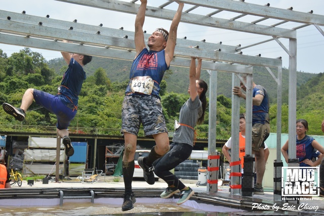 Mud_Race_3_350