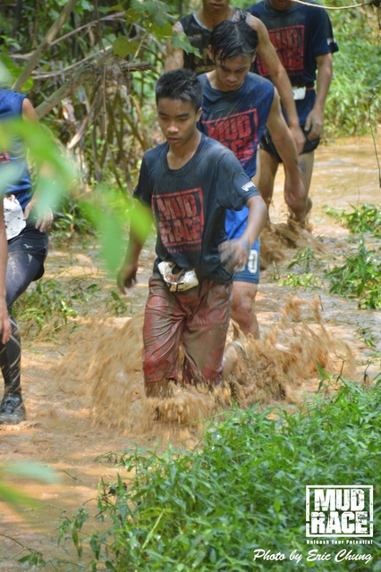 Mud_Race_2054