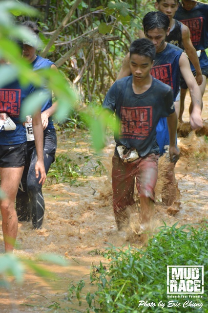 Mud_Race_2055