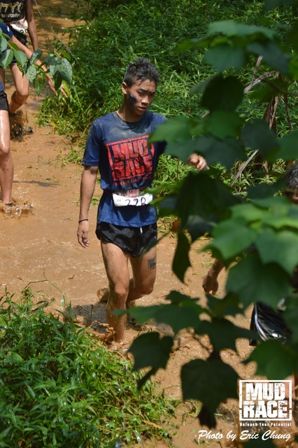 Mud_Race_2063