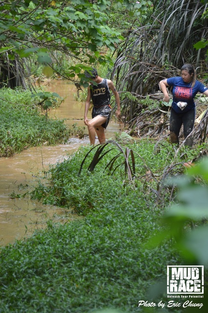 Mud_Race_2067