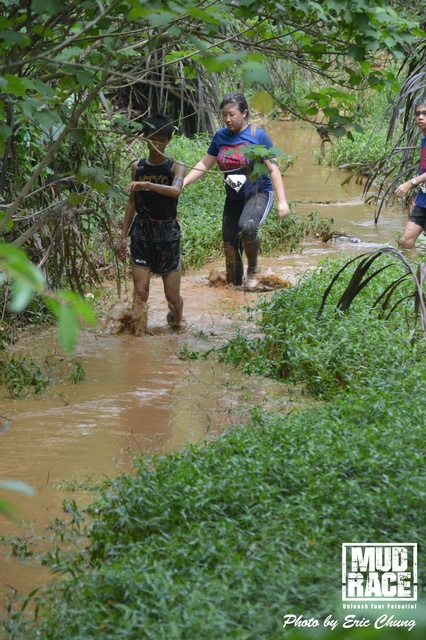 Mud_Race_2069