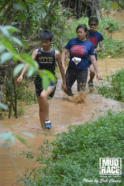 Mud_Race_2071