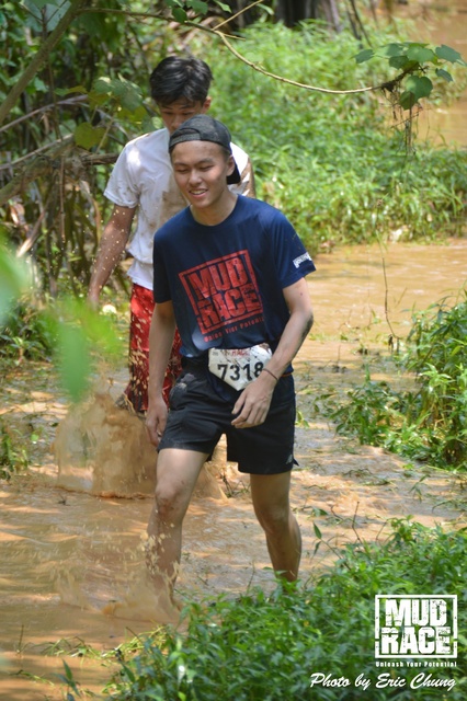 Mud_Race_2084
