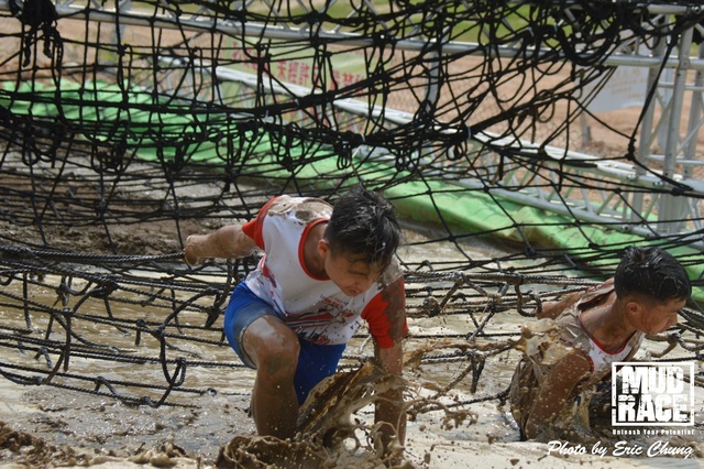 Mud_Race_1850