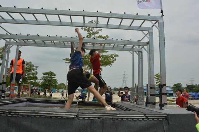 Mud_Race_2424