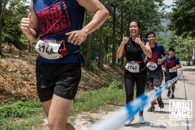 MUD RACE_0107
