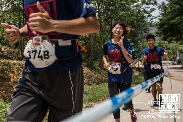 MUD RACE_0108