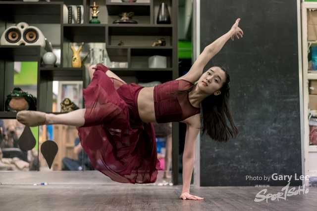 Dance 0132