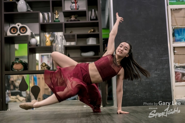 Dance 0137