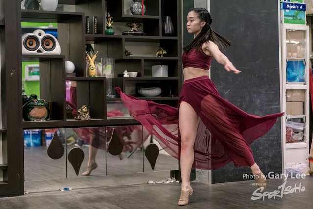 Dance 0142