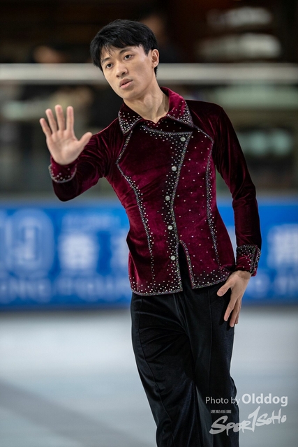 Skating25