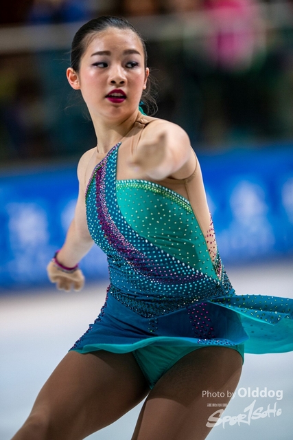 Skating148