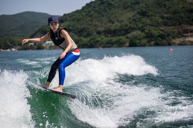 Wakesurf 0083