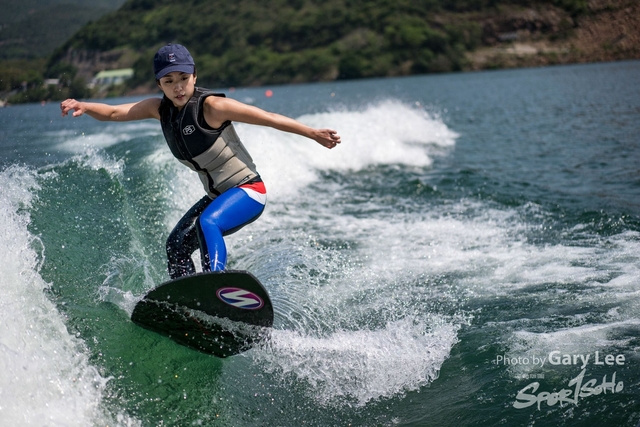Wakesurf 0087