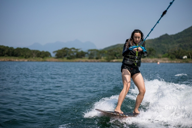 Wakesurf 0125