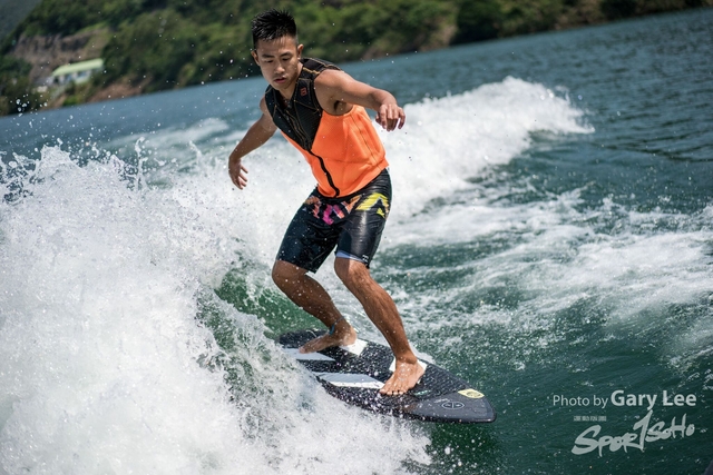 Wakesurf 0166