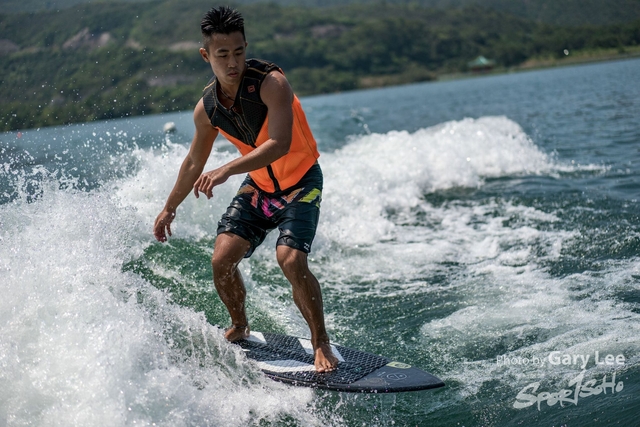 Wakesurf 0187