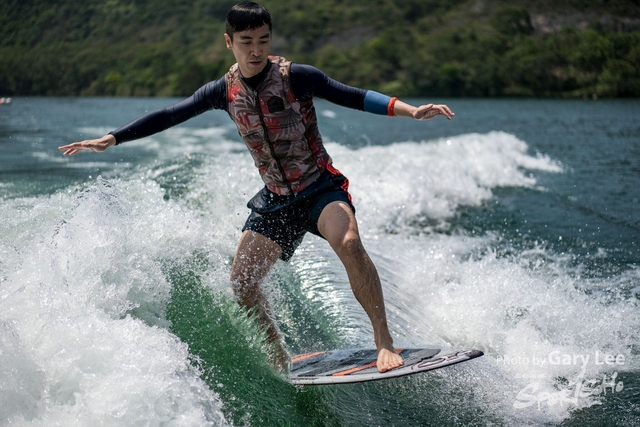 Wakesurf 0196