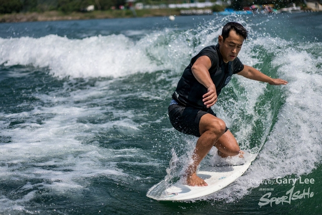 Wakesurf 0215