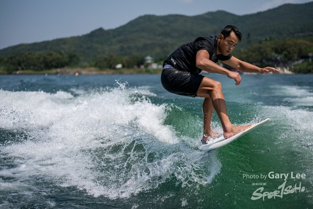 Wakesurf 0218