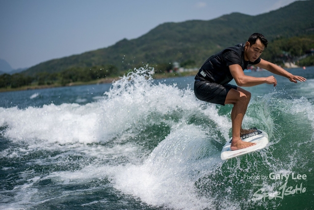 Wakesurf 0222