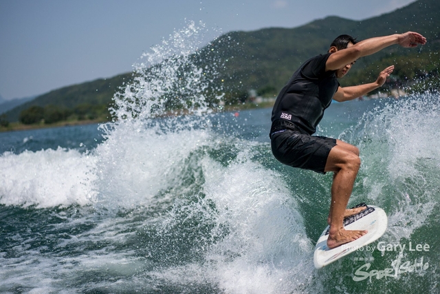 Wakesurf 0230
