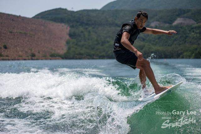Wakesurf 0255