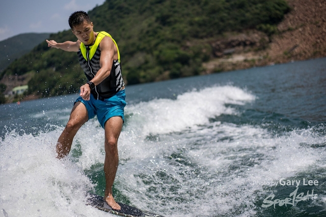 Wakesurf 0275