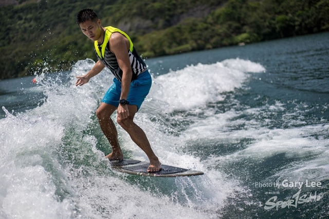 Wakesurf 0277
