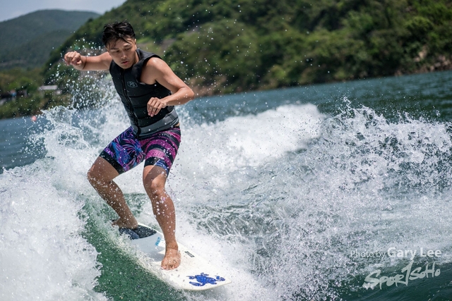 Wakesurf 0290