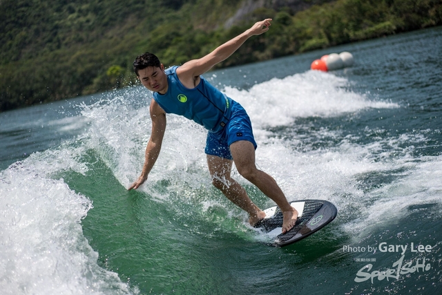 Wakesurf 0336