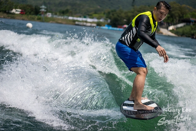 Wakesurf 0344