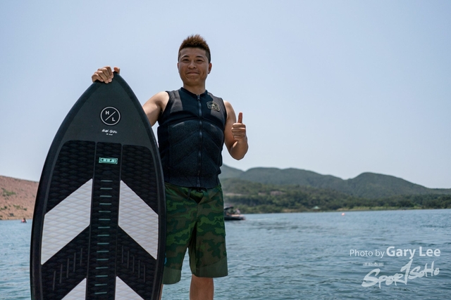 Wakesurf 0384