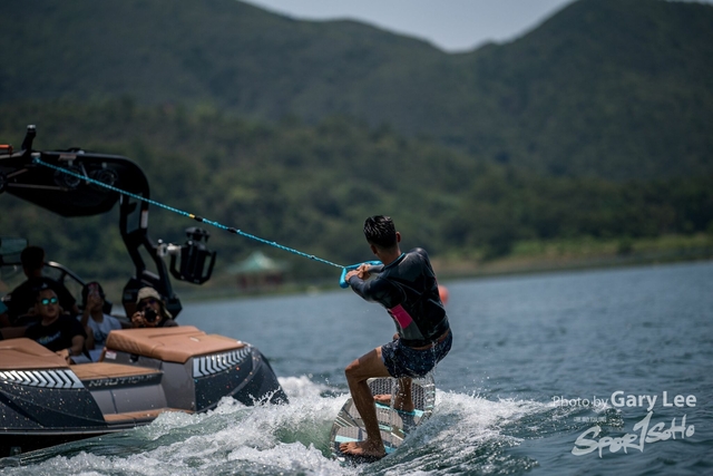 Wakesurf 0394