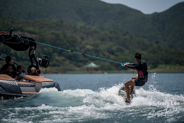 Wakesurf 0395